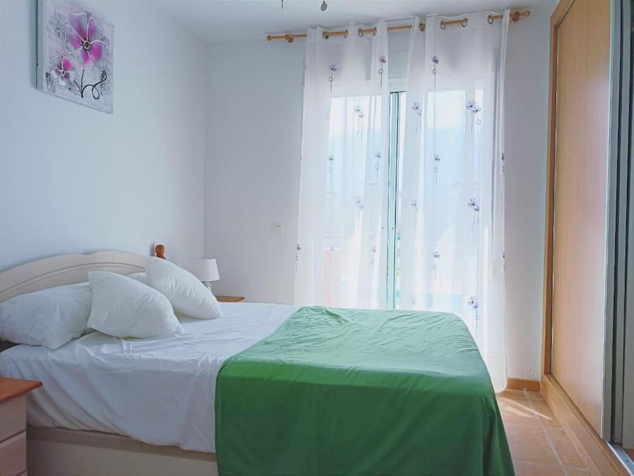 Вилла Casa Familiar A Pie De Piscina Вера Экстерьер фото