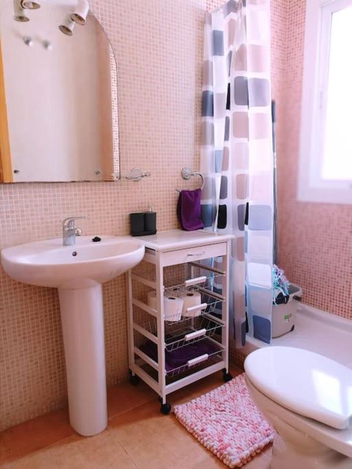 Вилла Casa Familiar A Pie De Piscina Вера Экстерьер фото