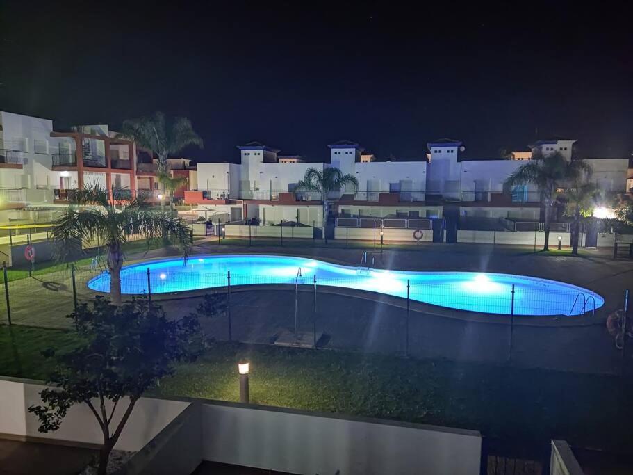 Вилла Casa Familiar A Pie De Piscina Вера Экстерьер фото