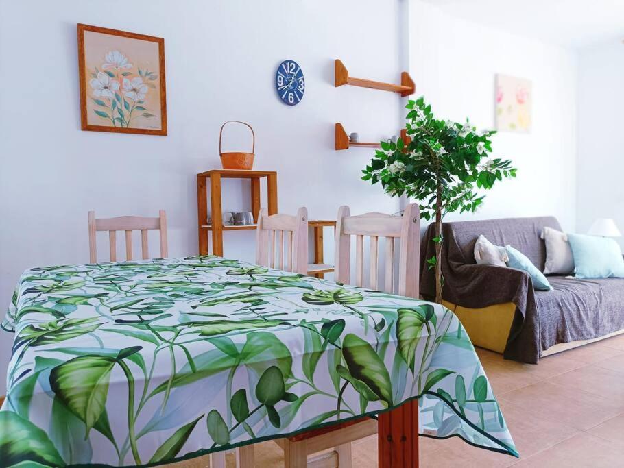 Вилла Casa Familiar A Pie De Piscina Вера Экстерьер фото
